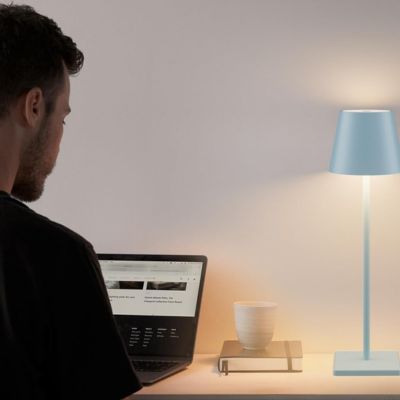 lampe-de-chevet-design-bleu